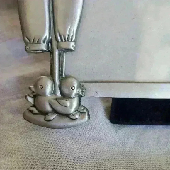 Baby pewter picture frame - Picture 7 of 7